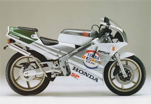 NSR250R MC18 II (1989)